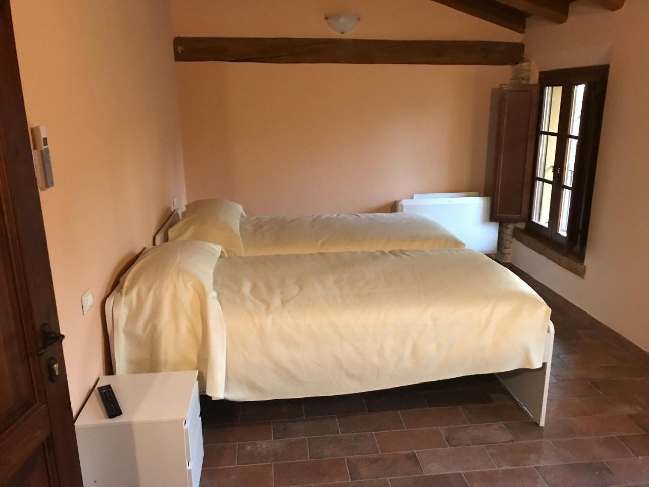 Agriturismo Podere Casino Mezzolara Chambre photo
